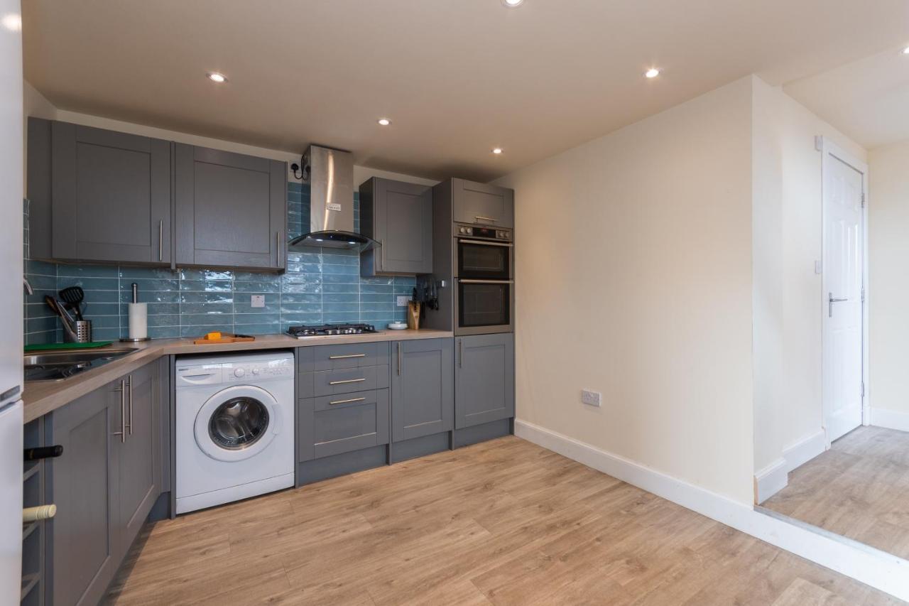 Stunning Shore Front House In Historic Cellardyke アンストラザー エクステリア 写真