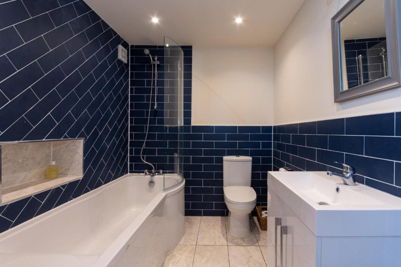 Stunning Shore Front House In Historic Cellardyke アンストラザー エクステリア 写真