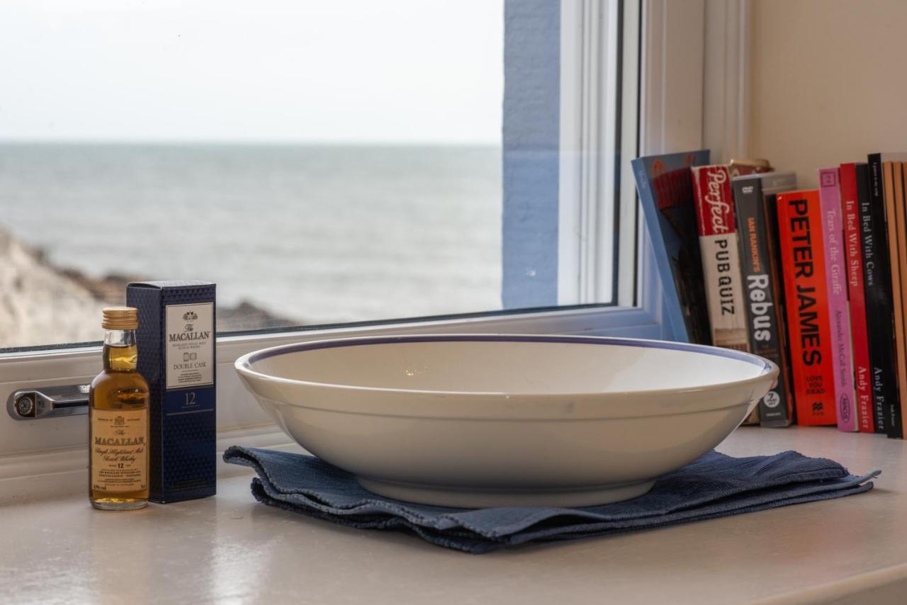 Stunning Shore Front House In Historic Cellardyke アンストラザー エクステリア 写真