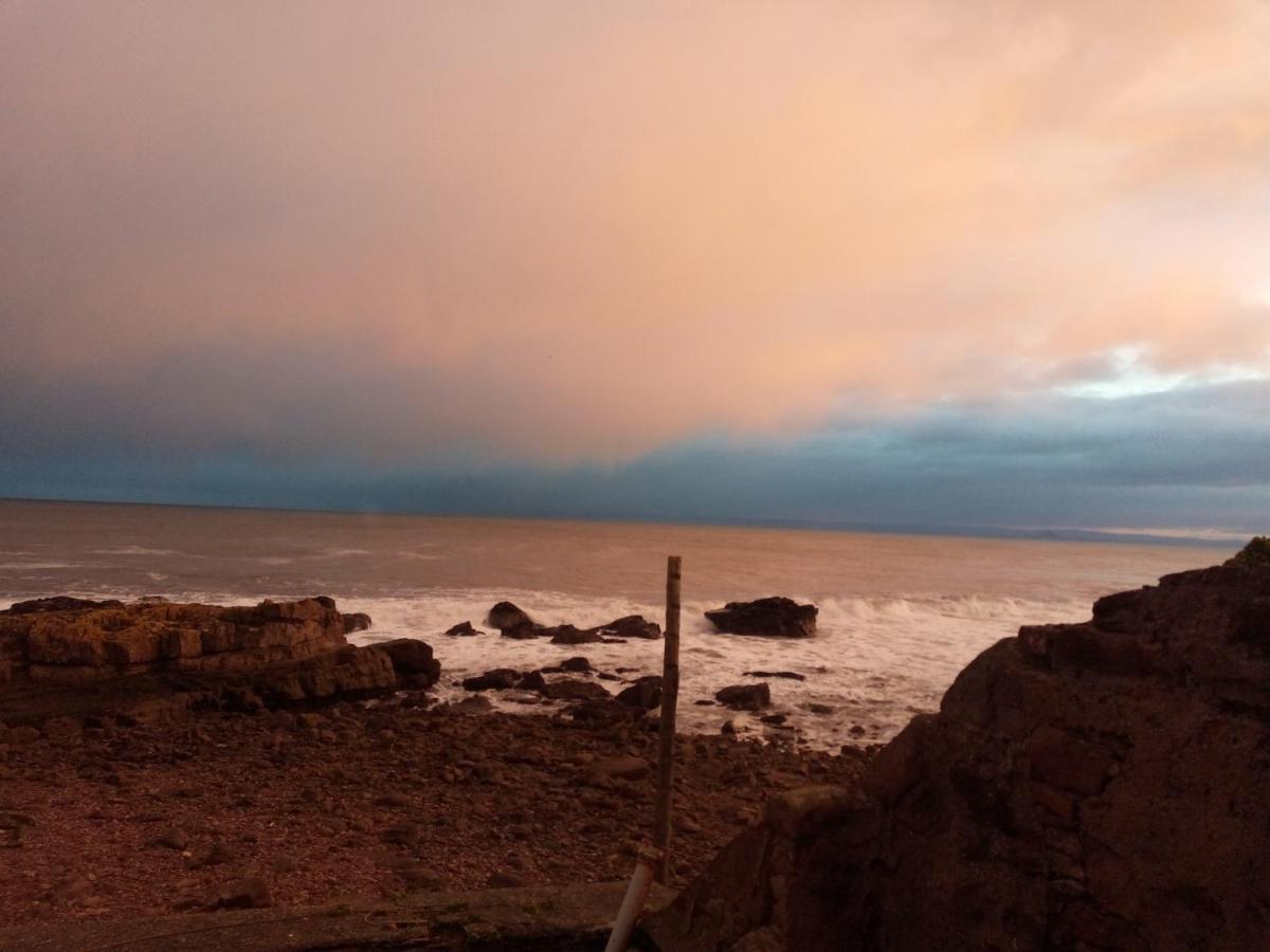 Stunning Shore Front House In Historic Cellardyke アンストラザー エクステリア 写真