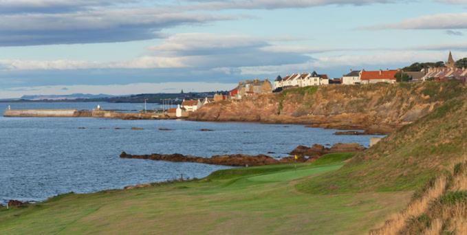 Stunning Shore Front House In Historic Cellardyke アンストラザー エクステリア 写真