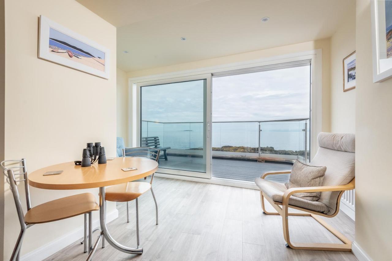 Stunning Shore Front House In Historic Cellardyke アンストラザー エクステリア 写真