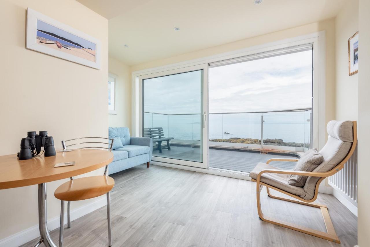 Stunning Shore Front House In Historic Cellardyke アンストラザー エクステリア 写真